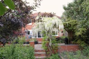 Dawn, West Hill, Wincanton BA9 9BW
