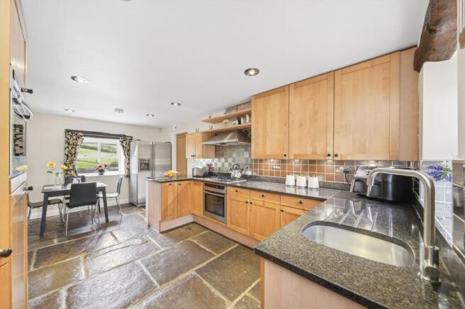Hawthorn House, Timberwood, Thunderbridge photo 4