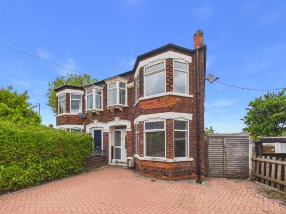 3 bed Semi-Detached for sale Image 9