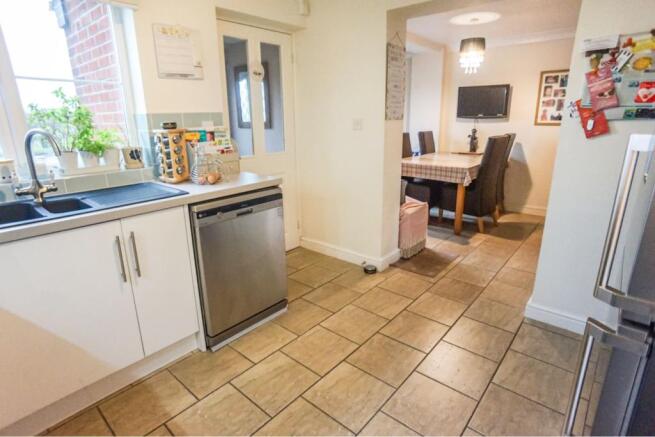 Kitchen/Dining Room