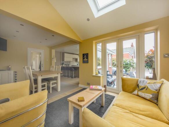 3 bed Detached Bungalow for sale Image 5