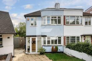 19, Grants Close, Mill Hill, London NW7 1DD