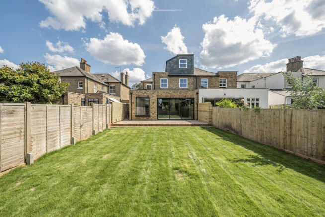 1325892-28-687a70...