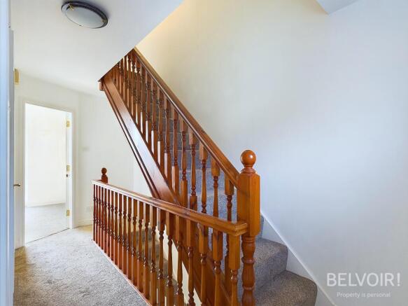 3 bed Town House to rent Image 10