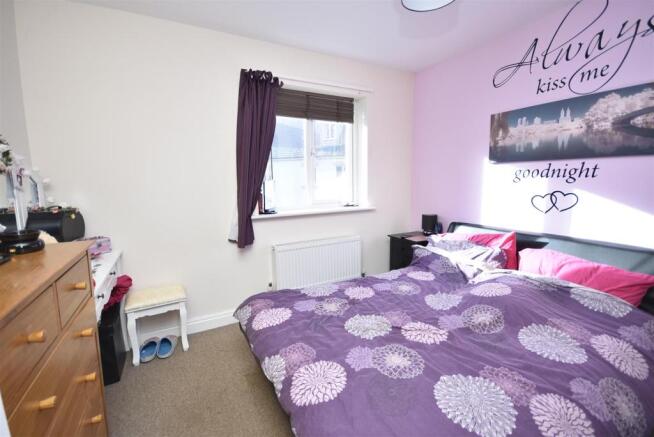 Bedroom.JPG