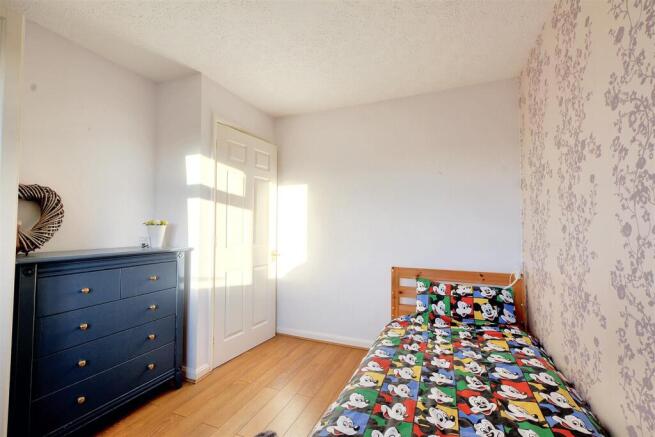Bedroom 3_2.jpeg