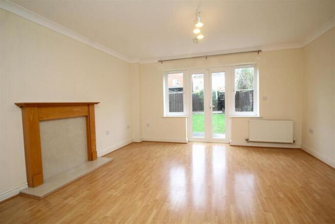 living room 1 .JPG