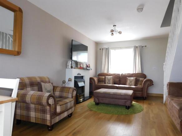Lounge 1