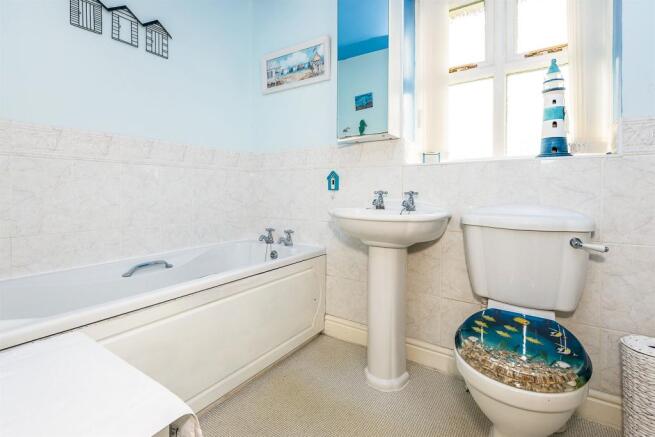 Family Bathroom: