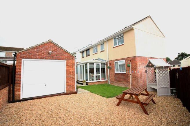 Rear Aspect an...