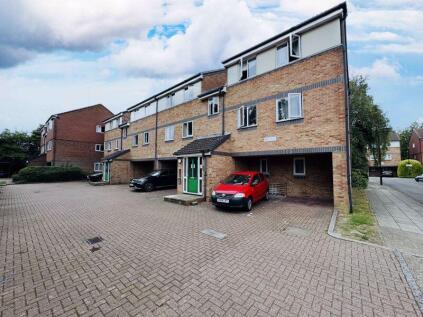 Frensham Close, Southall