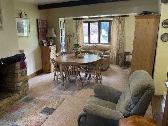 Kitchen/ Family Room