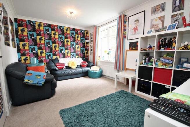 Photo 8