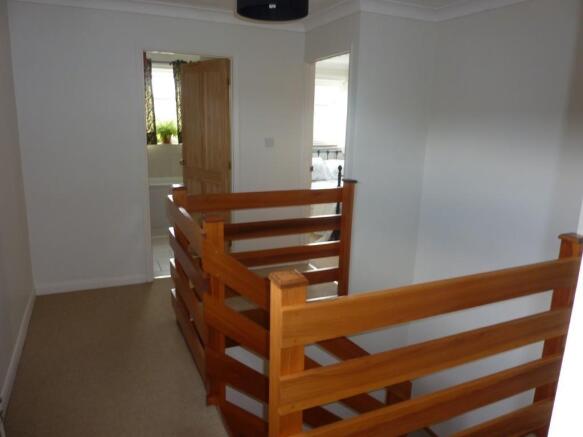 Photo 6