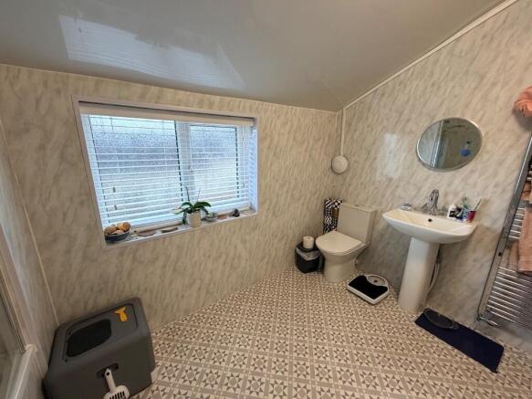 2 bed Terraced for sale Image 7