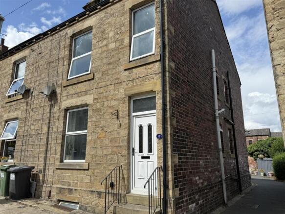2 bed Terraced for sale Image 10