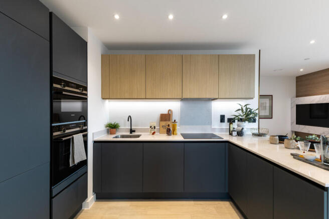101173 Prime Point, West Parkside London (10).jpg