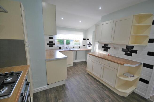 Dining kitchen