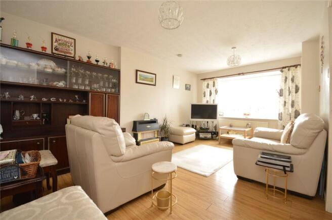 Sandlewood Close, Leeds, West Yorkshire photo 2