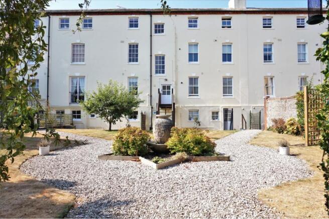 Communal Gardens
