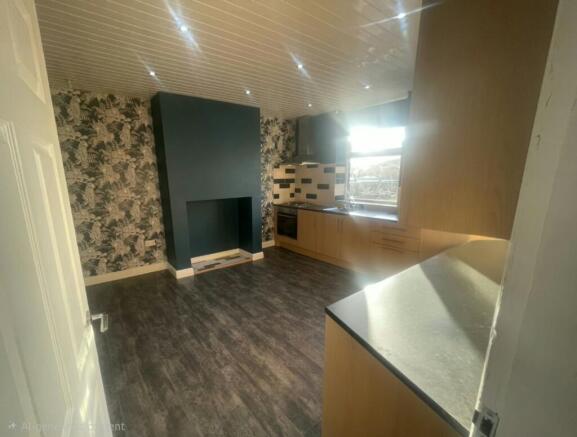 7 BS kitchen 1