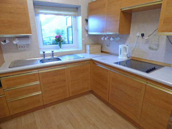 Photo 6