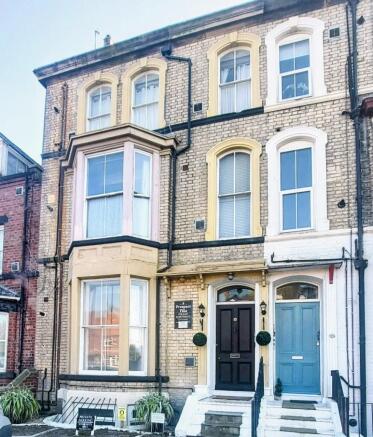 1 bed Ground Flat for sale Image 8