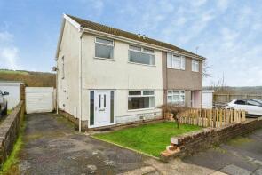 16, Sardis Close, Waunarlwydd, Swansea SA5 4RZ