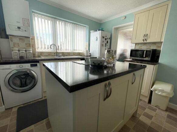 Wychall Park, Seaton, Devon, EX12 photo 4
