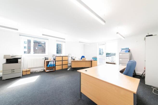 Suite 3, 17 Pepper Street -1.jpg