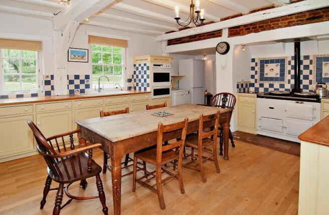 Kitchen/Breakfast Rm