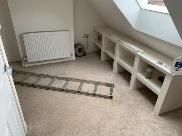 3 bed Terraced to rent Image 9