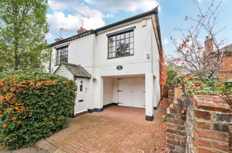 The Street, Shurlock Row, Reading, Berkshire, RG10