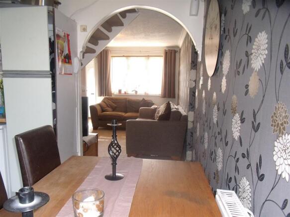 Dining Area/Lounge Area