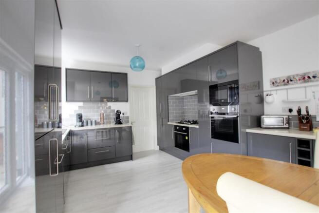 Kitchen/dining room