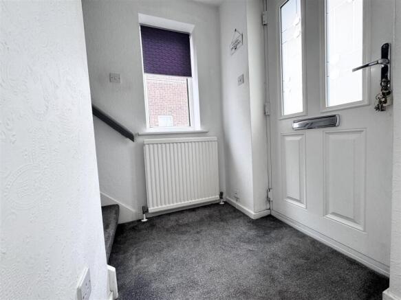 ENTRANCE PORCH