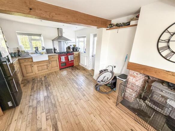 Kitchen/Dining Room