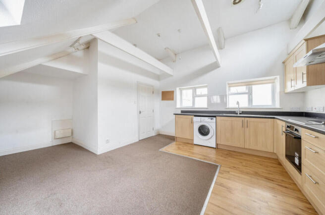 Kitchen/Lounge