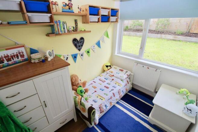 Photo 12