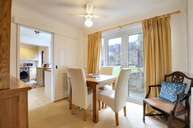 Dining Room.jpg