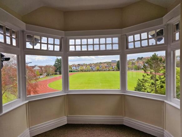 3 bed Maisonette for sale Image 4