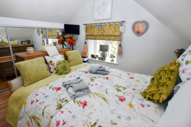 Bedroom 2a