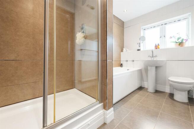 2671 Stratford Road, Hockley Heath, Solihull, B94 