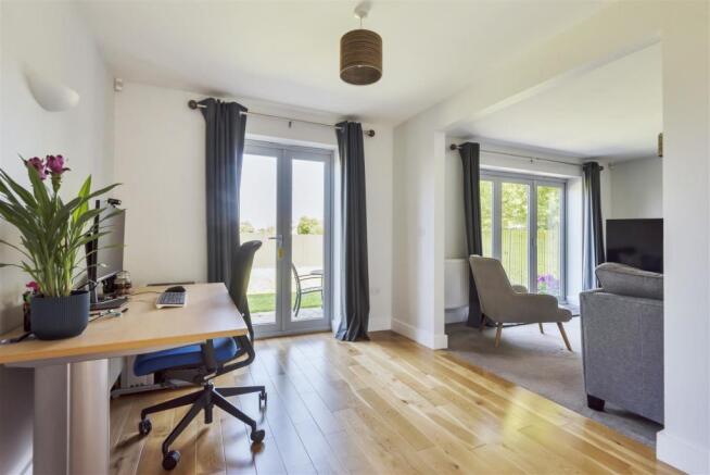 Dining Room.jpg