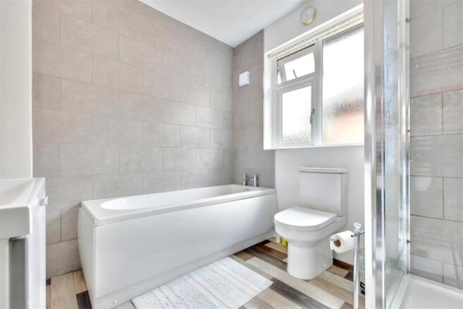 Bathroom.jpeg