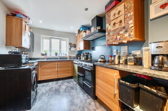 1388511-9-69429d2...