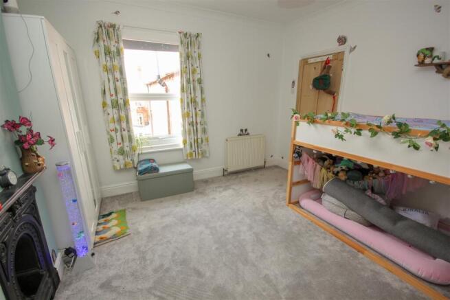 Bedroom 2..jpg