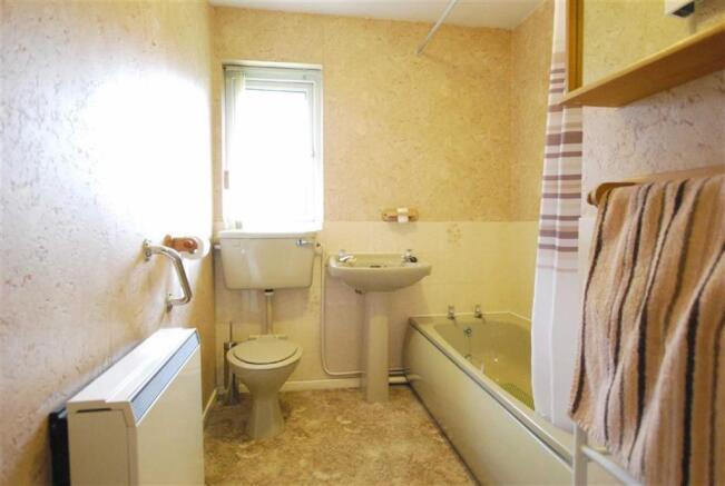 Photo 8