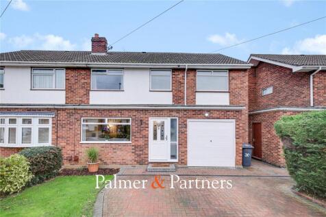 Canford Close, Chelmsford, Essex, CM2