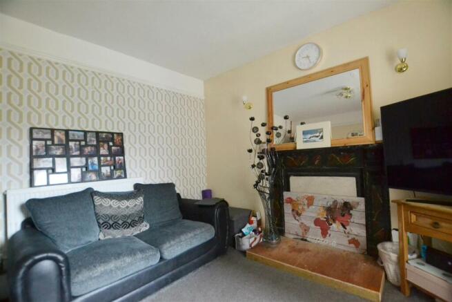 sitting room.jpg